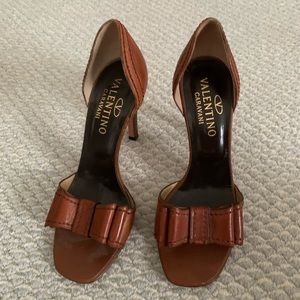 Valentine brown leather shoes